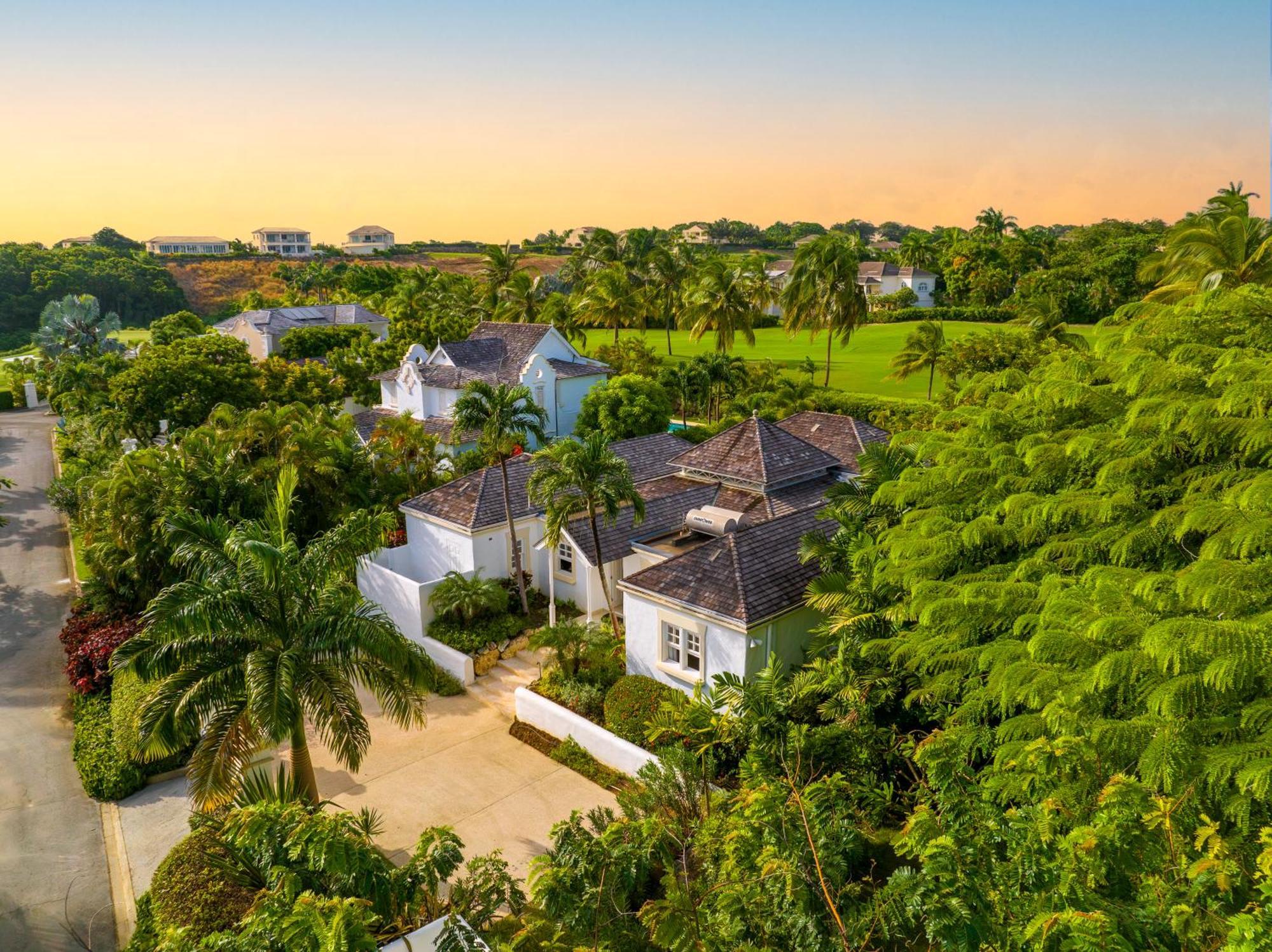 Coconut Grove 8 Luxury Villa By Island Villas Saint James Exterior photo